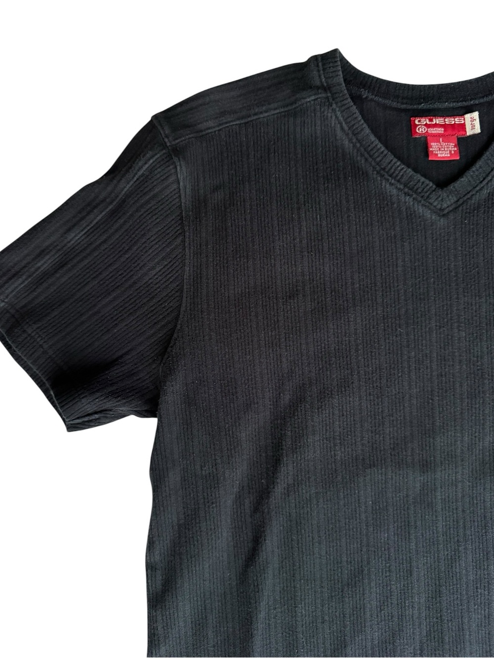 Vintage Guess Mens Black Ribbed V-Neck T-Shirt Large Y2K - Picture 4 of 7
